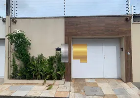 Foto 1 de Casa com 3 Quartos à venda, 120m² em Engenheiro Luciano Cavalcante, Fortaleza