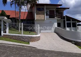 Foto 1 de Casa com 3 Quartos à venda, 270m² em Santa Catarina, Criciúma