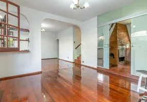 Foto 1 de Casa com 3 Quartos à venda, 330m² em Nova Suíssa, Belo Horizonte