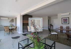 Foto 1 de Apartamento com 3 Quartos para alugar, 181m² em Cambuí, Campinas