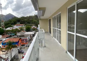 Foto 1 de Apartamento com 3 Quartos à venda, 103m² em Centro, Nova Friburgo