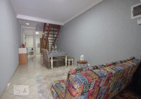 Foto 1 de Casa com 5 Quartos para alugar, 256m² em Butantã, São Paulo