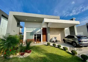 Foto 1 de Casa de Condomínio com 3 Quartos à venda, 218m² em Xangrila, Xangri-lá