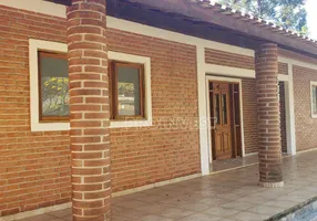 Foto 1 de Casa de Condomínio com 4 Quartos à venda, 372m² em Caucaia do Alto, Cotia