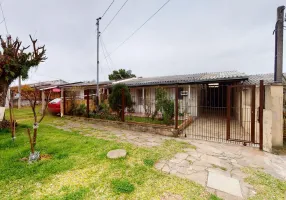 Foto 1 de Casa com 2 Quartos à venda, 480m² em Campo Novo, Porto Alegre