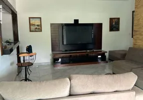 Foto 1 de Casa com 2 Quartos à venda, 189m² em Santo Antônio, Niterói