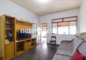 Foto 1 de Casa com 4 Quartos à venda, 300m² em Santa Terezinha, Belo Horizonte