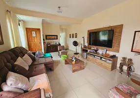 Foto 1 de Casa com 4 Quartos à venda, 291m² em Trindade, Florianópolis
