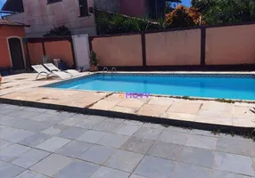 Foto 1 de Casa com 3 Quartos à venda, 420m² em Piratininga, Niterói