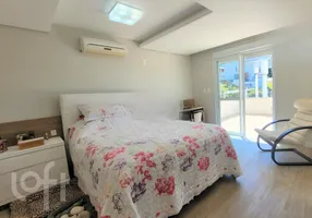 Foto 1 de Casa com 4 Quartos à venda, 370m² em Trindade, Florianópolis