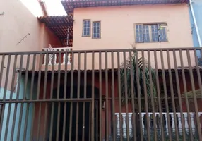 Foto 1 de Casa com 3 Quartos à venda, 160m² em Tijuca, Contagem