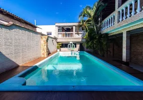 Foto 1 de Casa com 2 Quartos à venda, 250m² em Areia Branca, Santos