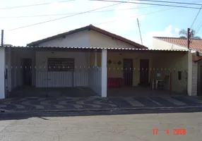 Foto 1 de Casa com 2 Quartos à venda, 198m² em Jardim Nossa Senhora de Fátima, Araras