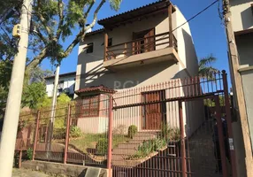 Foto 1 de Casa com 3 Quartos à venda, 299m² em Ipanema, Porto Alegre