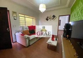 Foto 1 de Casa com 2 Quartos à venda, 144m² em Planalto, São Bernardo do Campo