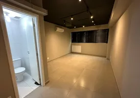 Foto 1 de Sala Comercial para venda ou aluguel, 22m² em Freguesia- Jacarepaguá, Rio de Janeiro