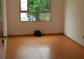 Foto 1 de Apartamento com 3 Quartos à venda, 48m² em Jardim Vivan, São Paulo