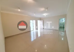 Foto 1 de Casa de Condomínio com 3 Quartos à venda, 250m² em Lago Azul, Aracoiaba da Serra