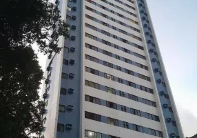 Foto 1 de Apartamento com 2 Quartos à venda, 65m² em Graças, Recife