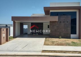 Foto 1 de Casa de Condomínio com 3 Quartos à venda, 170m² em Residencial Vale Verde, Marília