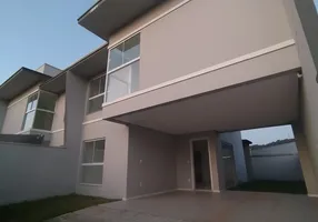 Foto 1 de Sobrado com 3 Quartos à venda, 140m² em Bela Vista, Gaspar