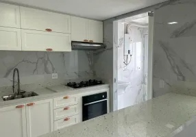 Foto 1 de Apartamento com 2 Quartos à venda, 81m² em Esplanada, Embu das Artes