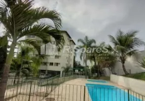 Foto 1 de Apartamento com 3 Quartos à venda, 77m² em Jardim Sulacap, Rio de Janeiro
