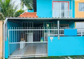 Foto 1 de Casa com 2 Quartos à venda, 123m² em Praia de Bombas, Bombinhas