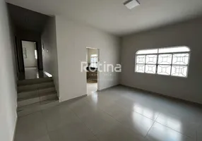 Foto 1 de Casa com 4 Quartos à venda, 195m² em Cidade Jardim, Uberlândia