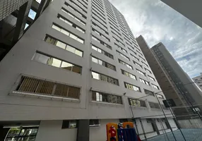 Foto 1 de Apartamento com 4 Quartos para alugar, 186m² em Champagnat, Curitiba