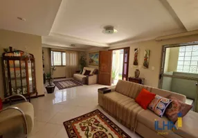 Foto 1 de Casa com 4 Quartos à venda, 274m² em Morada de Camburi, Vitória