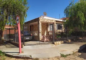 Foto 1 de Casa com 3 Quartos à venda, 187m² em São José, Araraquara