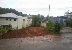 Foto 1 de Lote/Terreno à venda, 500m² em Tingui, Curitiba