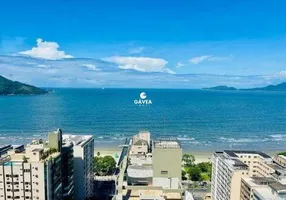 Foto 1 de Apartamento com 4 Quartos à venda, 234m² em Embaré, Santos