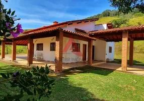 Foto 1 de Fazenda/Sítio com 3 Quartos à venda, 100000m² em Capoeirinha, Guararema