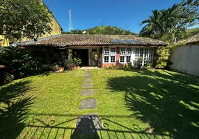 Foto 1 de Casa com 4 Quartos à venda, 300m² em Reserva du Moullin, São Sebastião