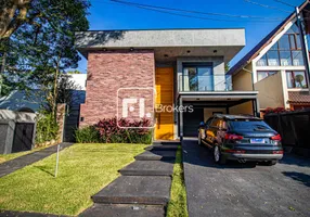 Foto 1 de Casa de Condomínio com 4 Quartos à venda, 330m² em Alphaville, Santana de Parnaíba