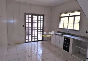 Foto 1 de Sobrado com 4 Quartos à venda, 130m² em Planalto Verde I, Ribeirão Preto