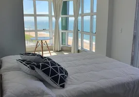 Foto 1 de Apartamento com 1 Quarto à venda, 46m² em Praia dos Cavaleiros, Macaé