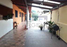 Foto 1 de Casa com 4 Quartos à venda, 220m² em Taiacupeba, Mogi das Cruzes