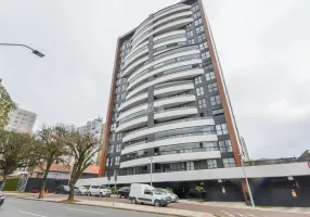 Foto 1 de Apartamento com 2 Quartos à venda, 109m² em Cabral, Curitiba