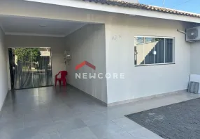 Foto 1 de Casa com 2 Quartos à venda, 100m² em Jardim Guairaca, Maringá