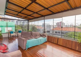 Foto 1 de Cobertura com 3 Quartos à venda, 113m² em Vila Ipiranga, Porto Alegre