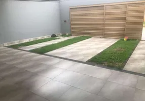 Foto 1 de Casa com 3 Quartos à venda, 140m² em Jardim Atlântico, Goiânia