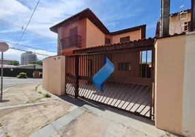 Foto 1 de Casa com 3 Quartos para alugar, 107m² em Jardim Sao Carlos, Sorocaba