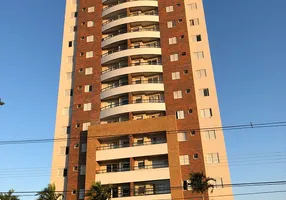 Foto 1 de Apartamento com 2 Quartos à venda, 76m² em Centro, Jacareí