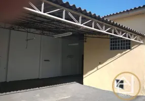 Foto 1 de Casa com 3 Quartos à venda, 170m² em Conjunto Semiramis Barros Braga, Londrina