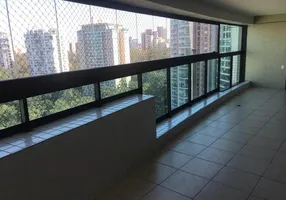 Foto 1 de Apartamento com 3 Quartos à venda, 226m² em Villaggio Panamby, São Paulo