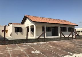 Foto 1 de Casa com 3 Quartos à venda, 120m² em Centro, Cidreira