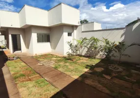 Foto 1 de Casa com 3 Quartos à venda, 80m² em Conjunto Primavera, Goiânia